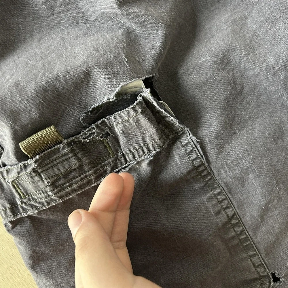 Vintage Y2K American Eagle Cargo Shorts Mens 33 Blue‎ Canvas Distressed